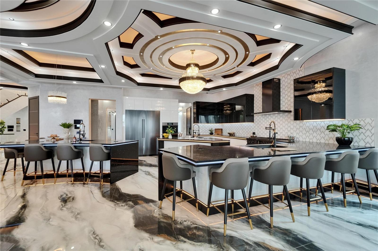 MUSTIQUE BAY - Residential