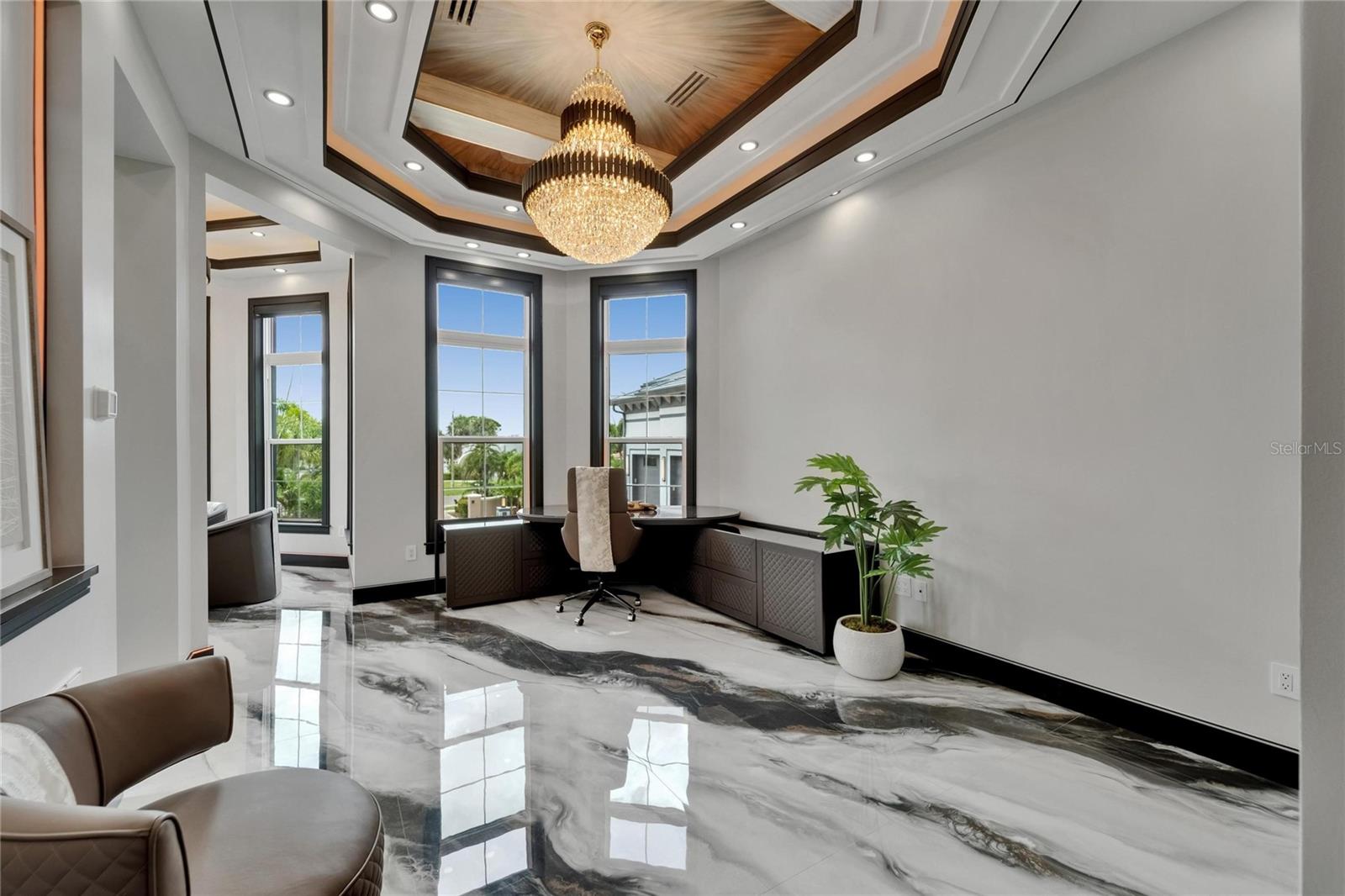 MUSTIQUE BAY - Residential