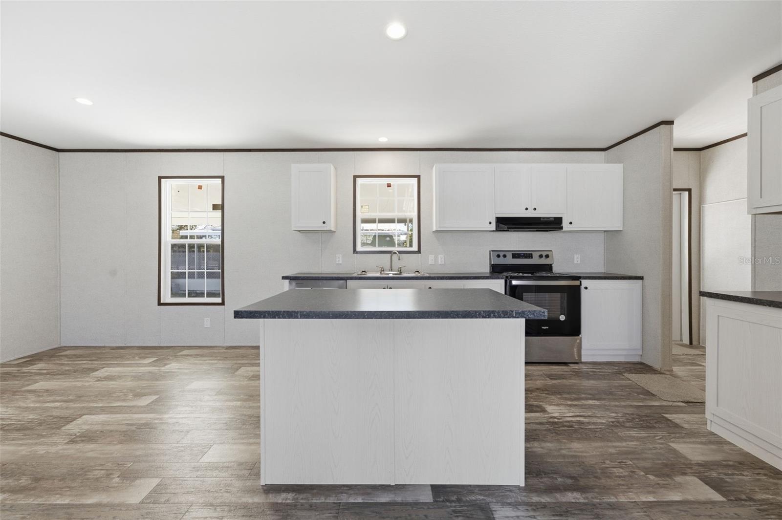 BROOKRIDGE COMM - Residential