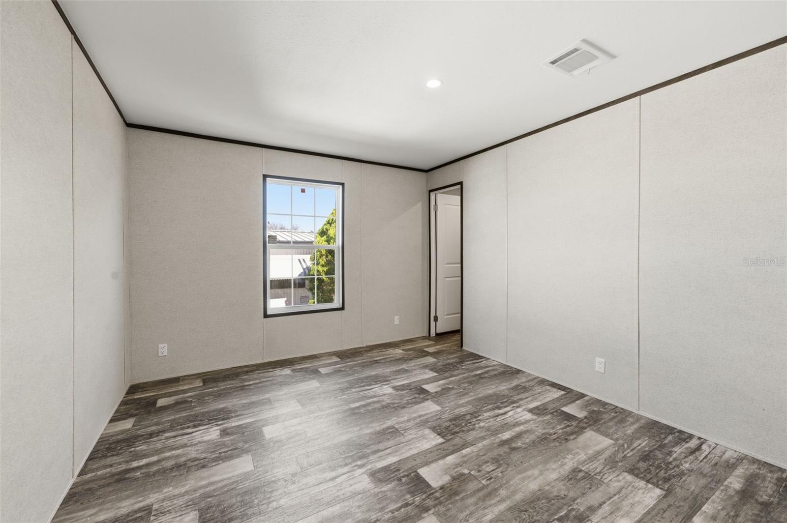 BROOKRIDGE COMM - Residential