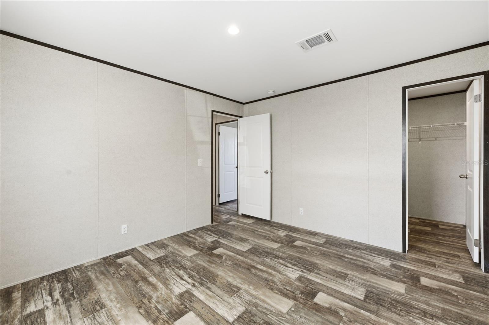 BROOKRIDGE COMM - Residential