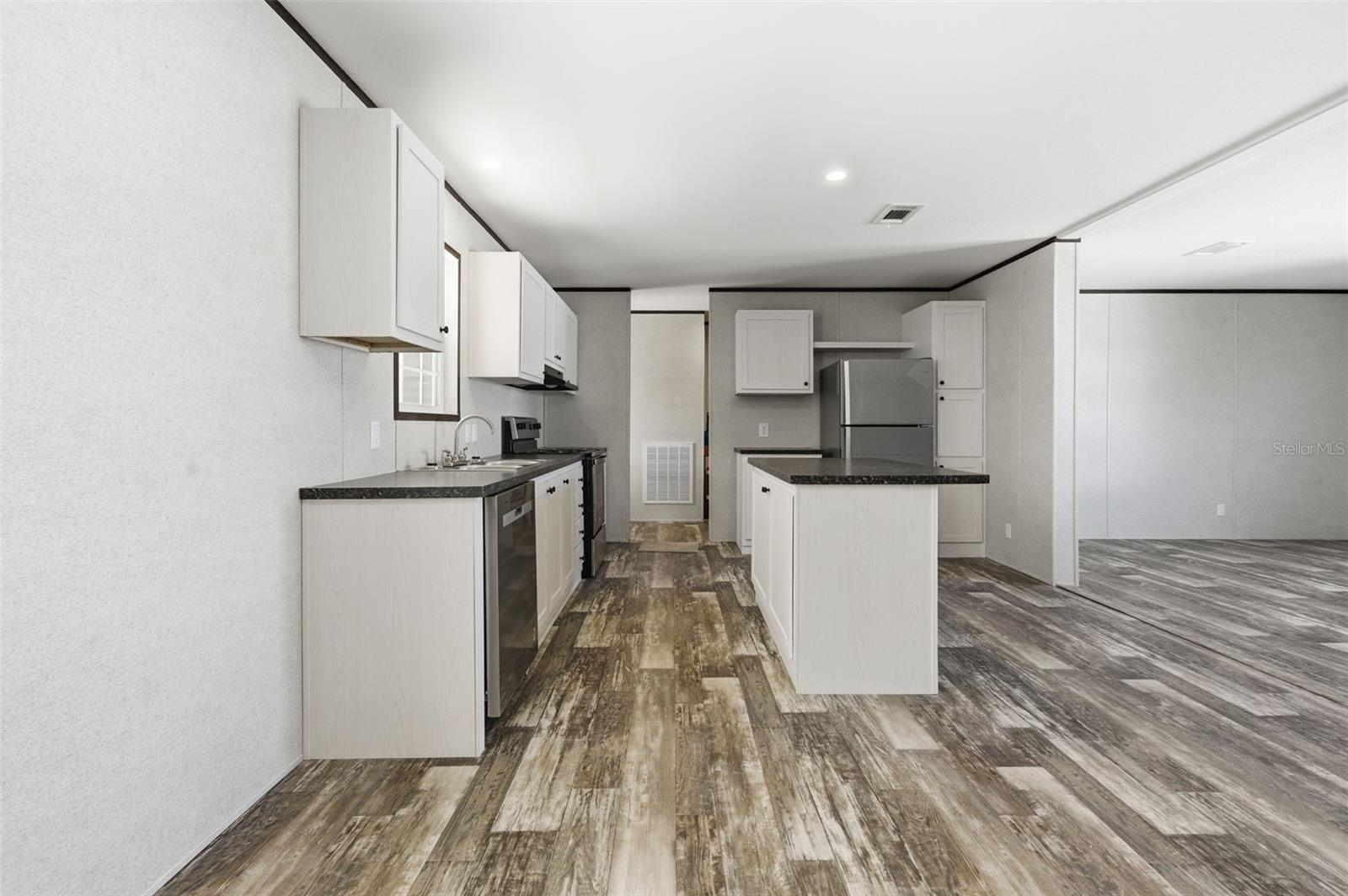 BROOKRIDGE COMM - Residential