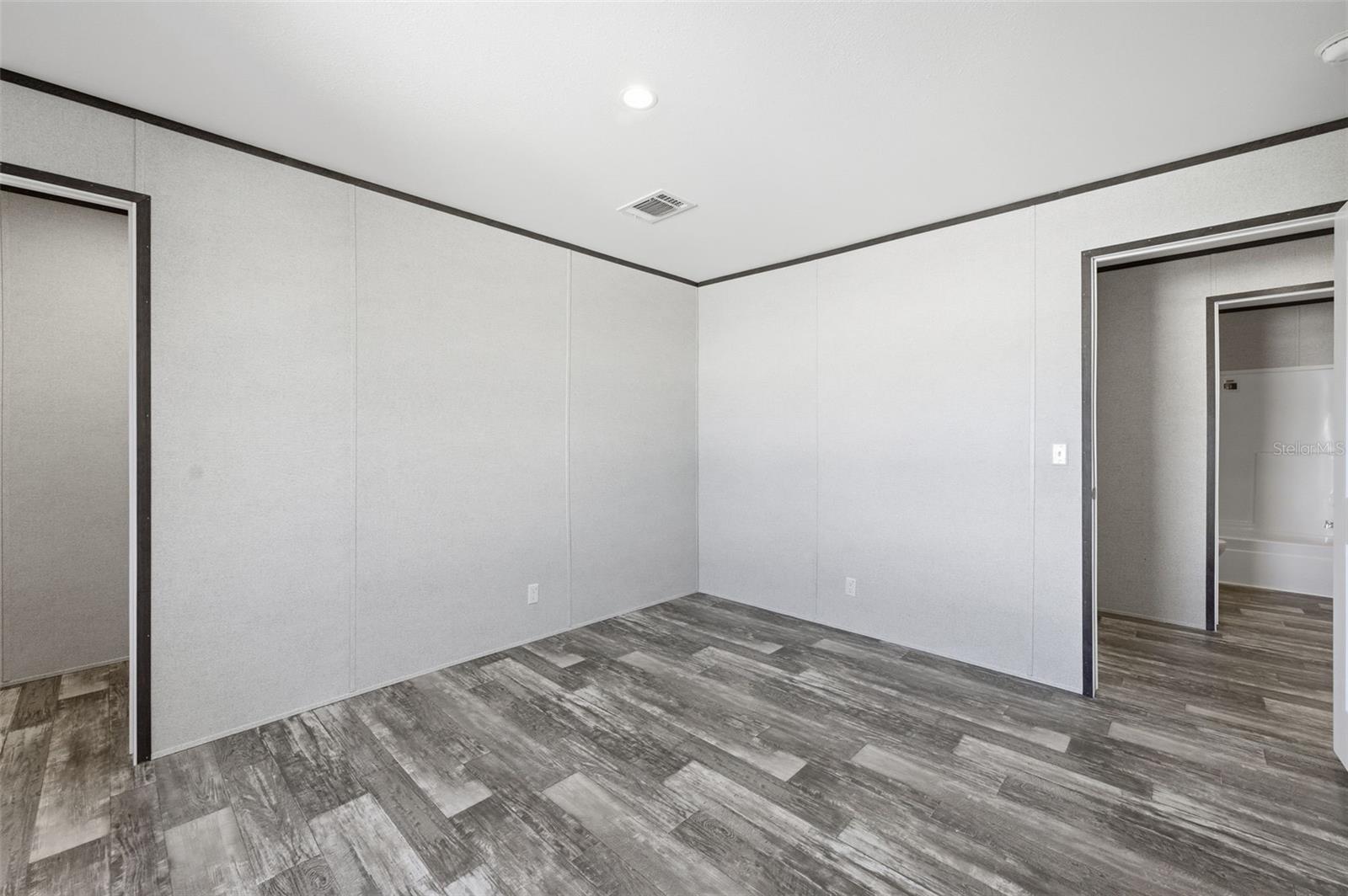 BROOKRIDGE COMM - Residential