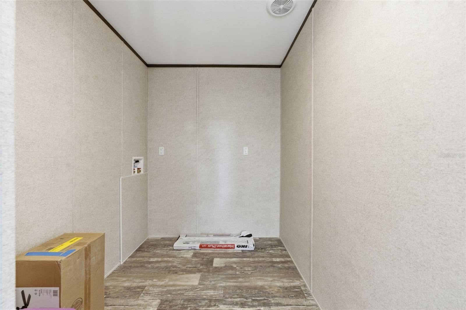 BROOKRIDGE COMM - Residential