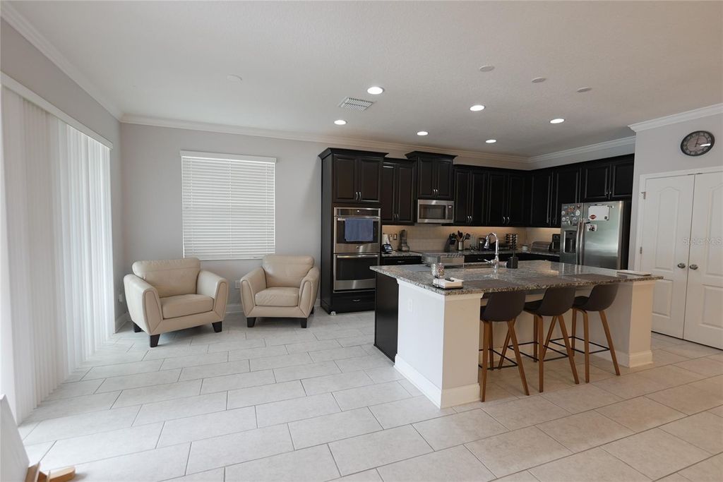 Photo of 3076 Somerset Park Drive, Orlando, FL 32824 (MLS # O6368805)