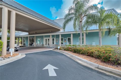 A home in PORT CHARLOTTE