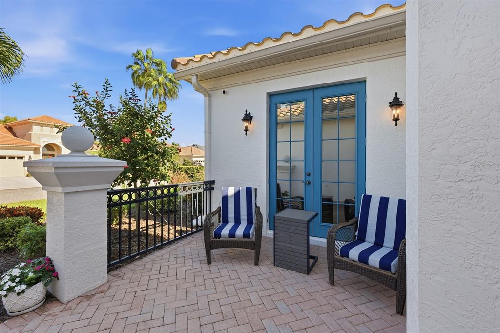 Photo of 7060 Whitemarsh Circle, Lakewood Ranch, FL 34202 (MLS # A4674531)