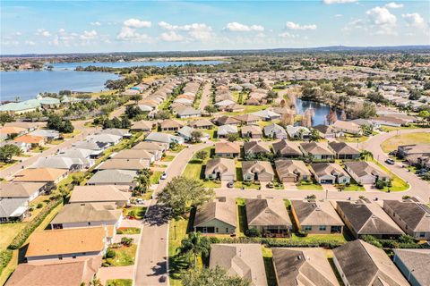 A home in WINTER HAVEN