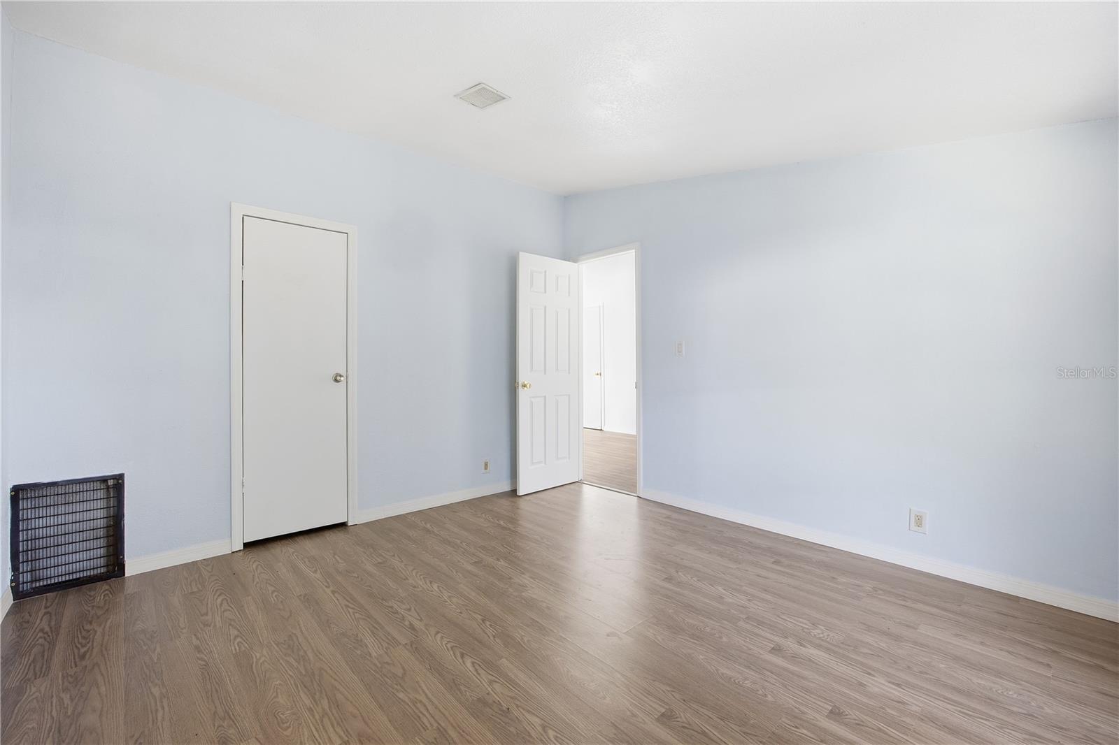 MORELAND PARK SUB - Residential