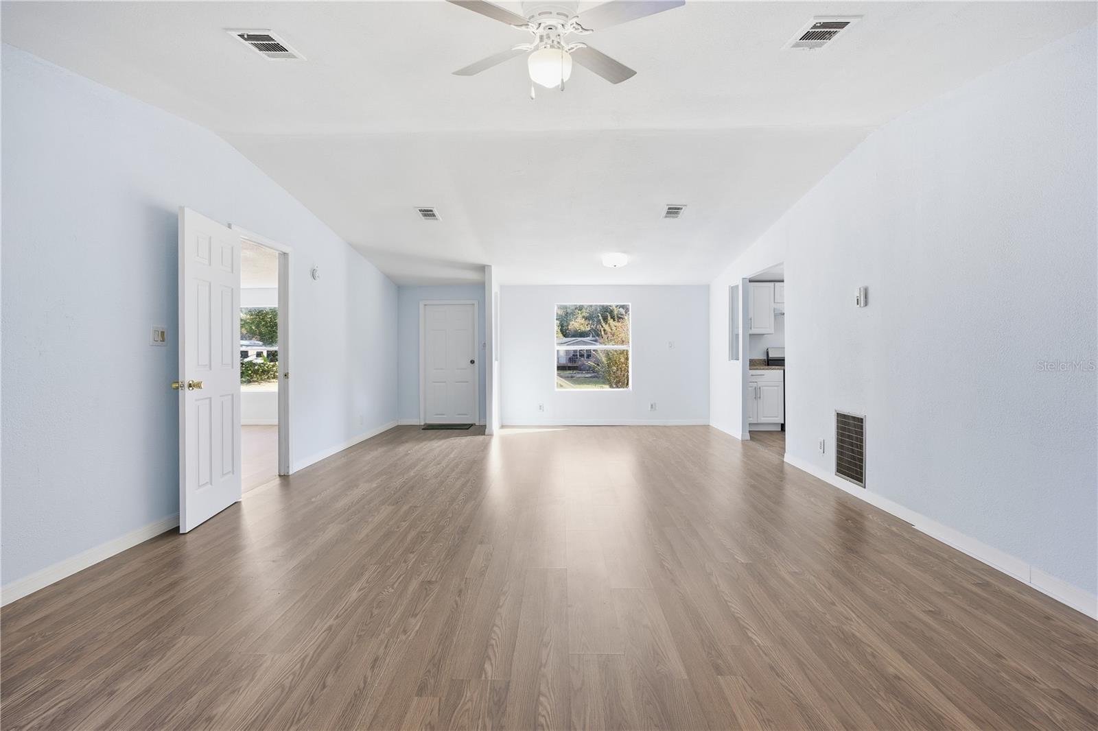 MORELAND PARK SUB - Residential