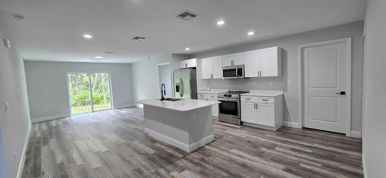 1030 DARLINGTON COURT