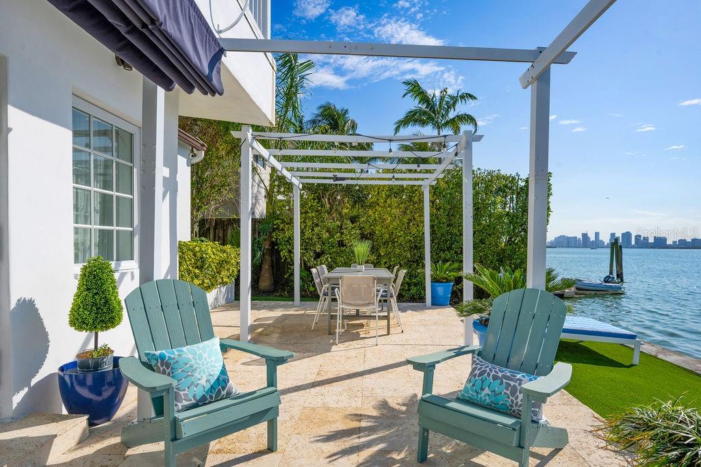 NORTH BAY ISLAND - Residential