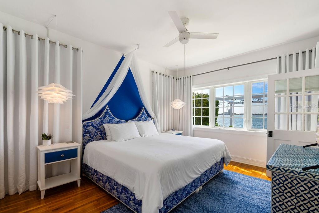 NORTH BAY ISLAND - Residential