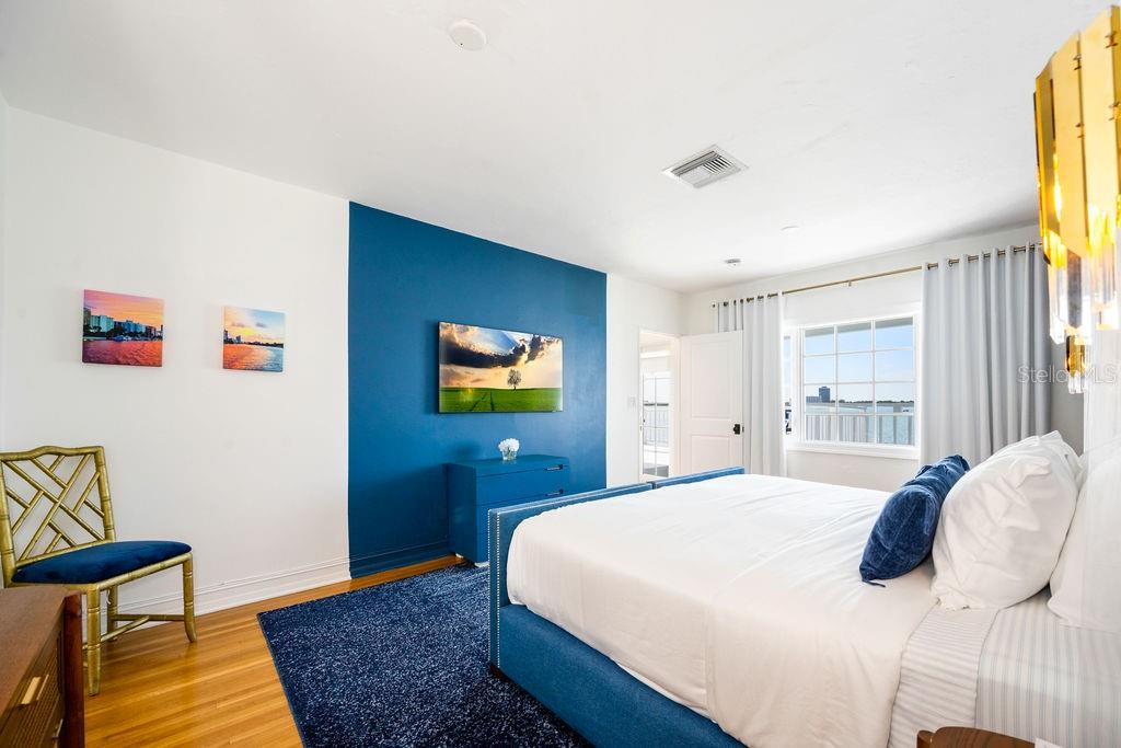 NORTH BAY ISLAND - Residential