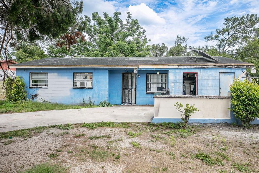 Investor Special in Lakeland! Opportunity awaits at 1441 Fairbanks St, ideal for experienced investors seeking their next full-rehab project. This property requires a complete renovation and is priced accordingly for a quick sale. The home is being sold strictly as-is, where-is.
With strong upside potential, comparable renovated homes in the area are reaching. This is a great opportunity for investors familiar with full-scale rehabs and eviction processes to capitalize on a growing market.