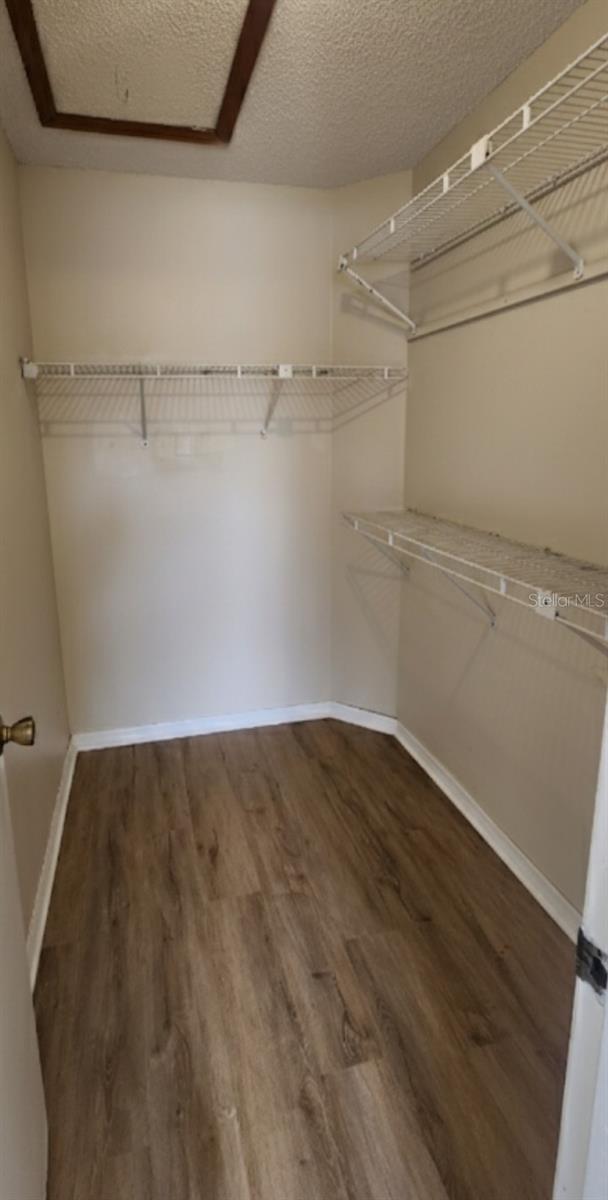 LAKEVIEW VILLAGE CONDO 09 - Residential