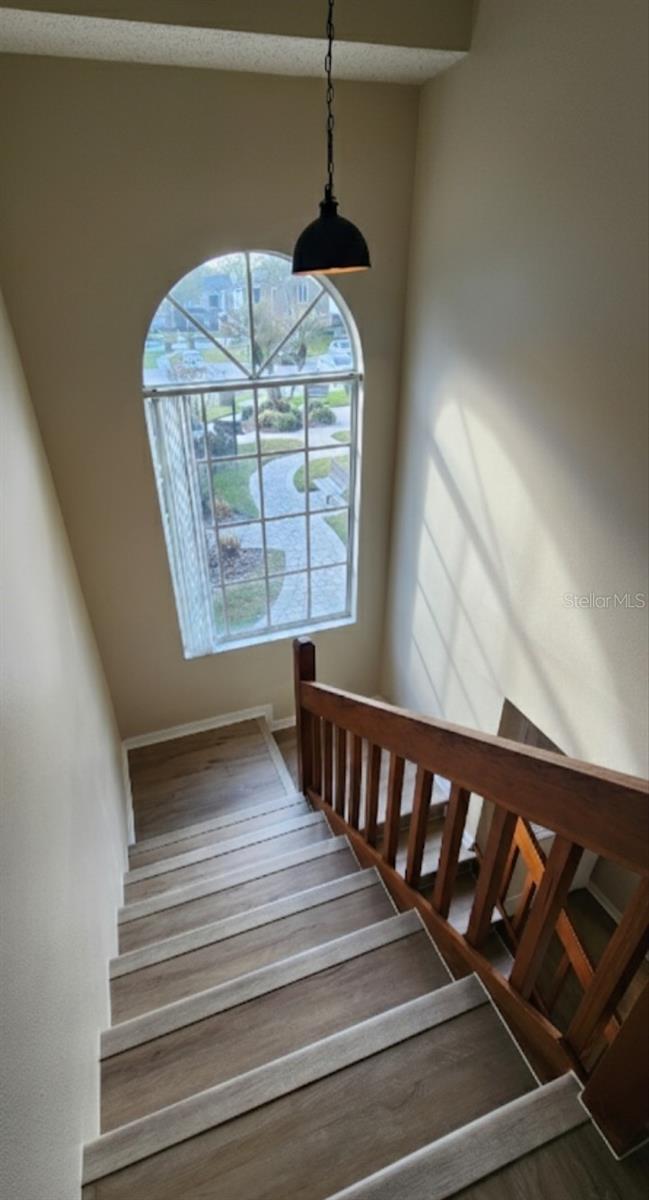 LAKEVIEW VILLAGE CONDO 09 - Residential