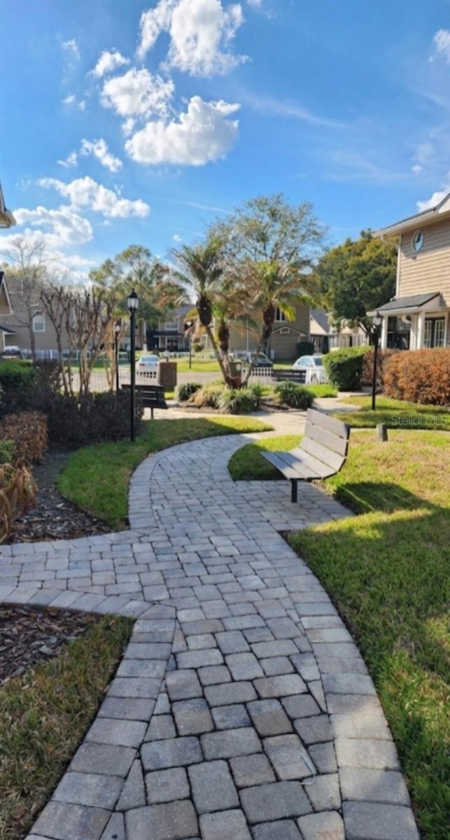 6050 SCOTCHWOOD GLEN 105