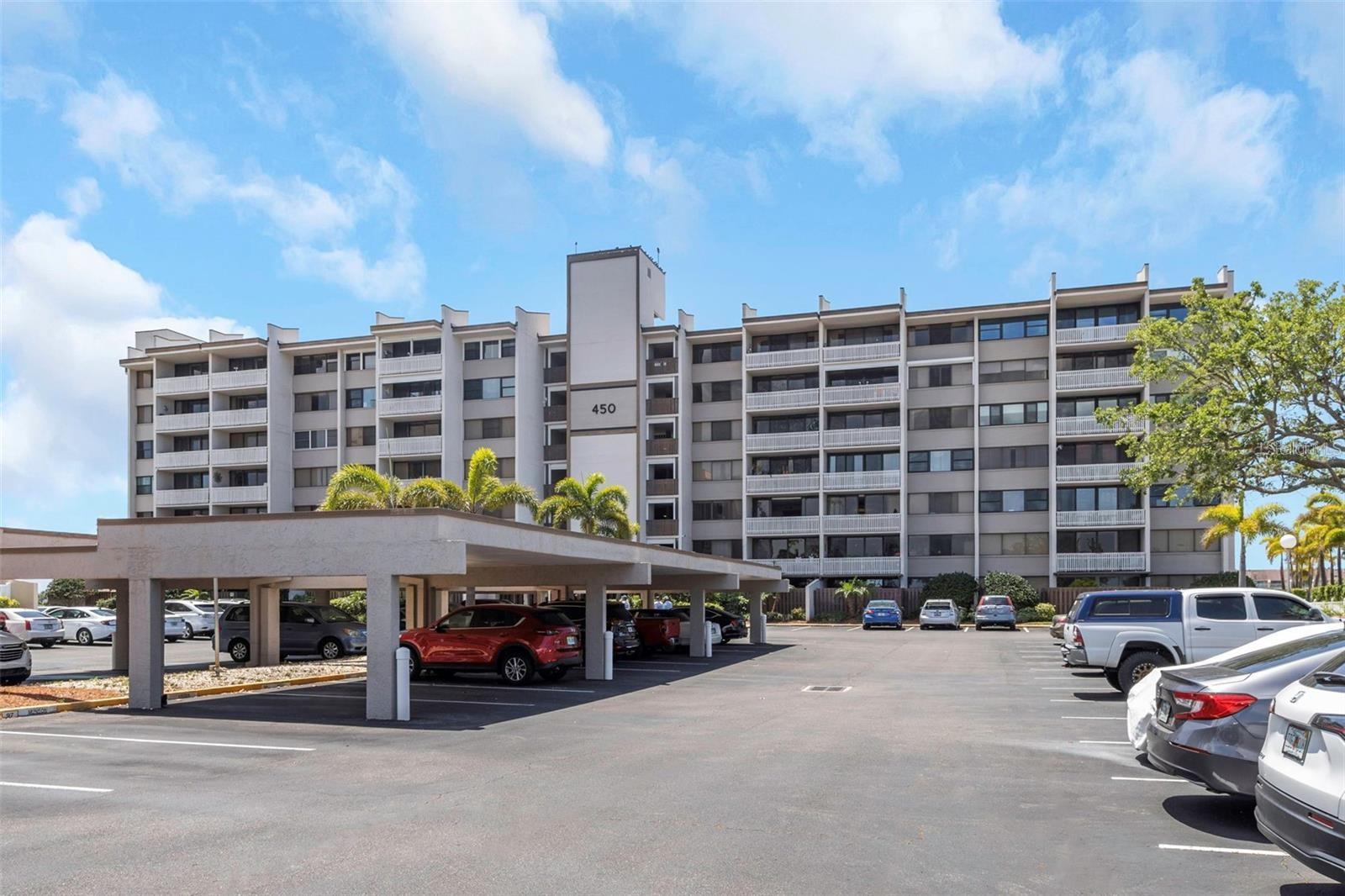 450 TREASURE ISLAND CAUSEWAY 507