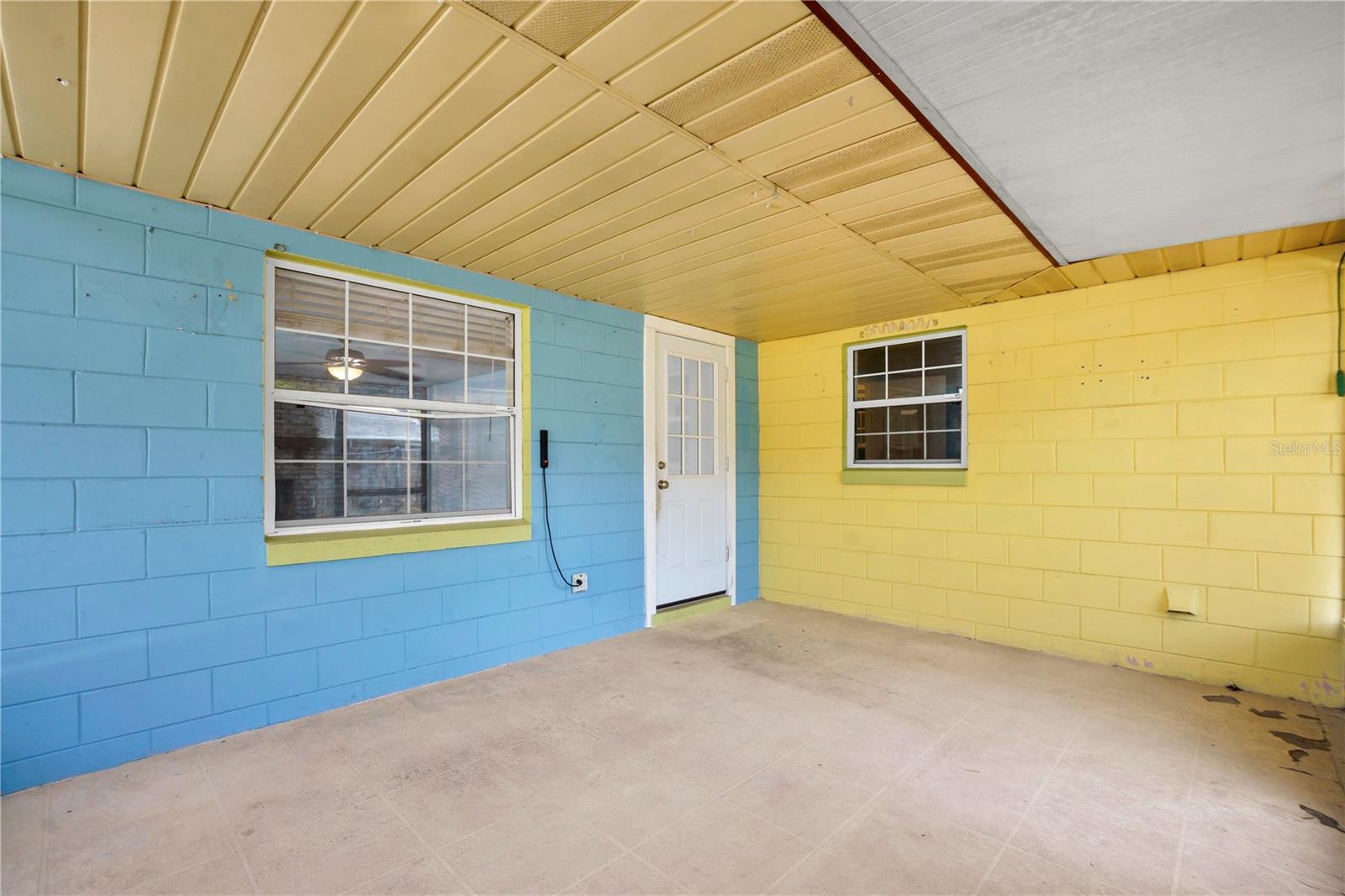 ARIANA HILLS - Residential