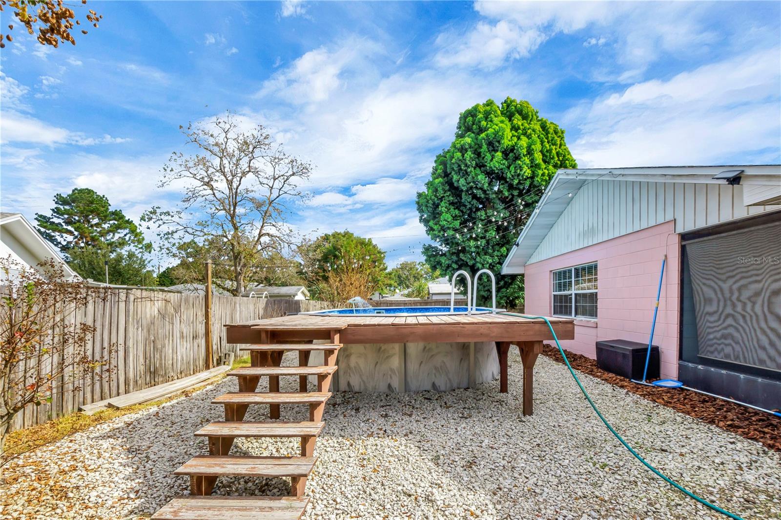 ARIANA HILLS - Residential