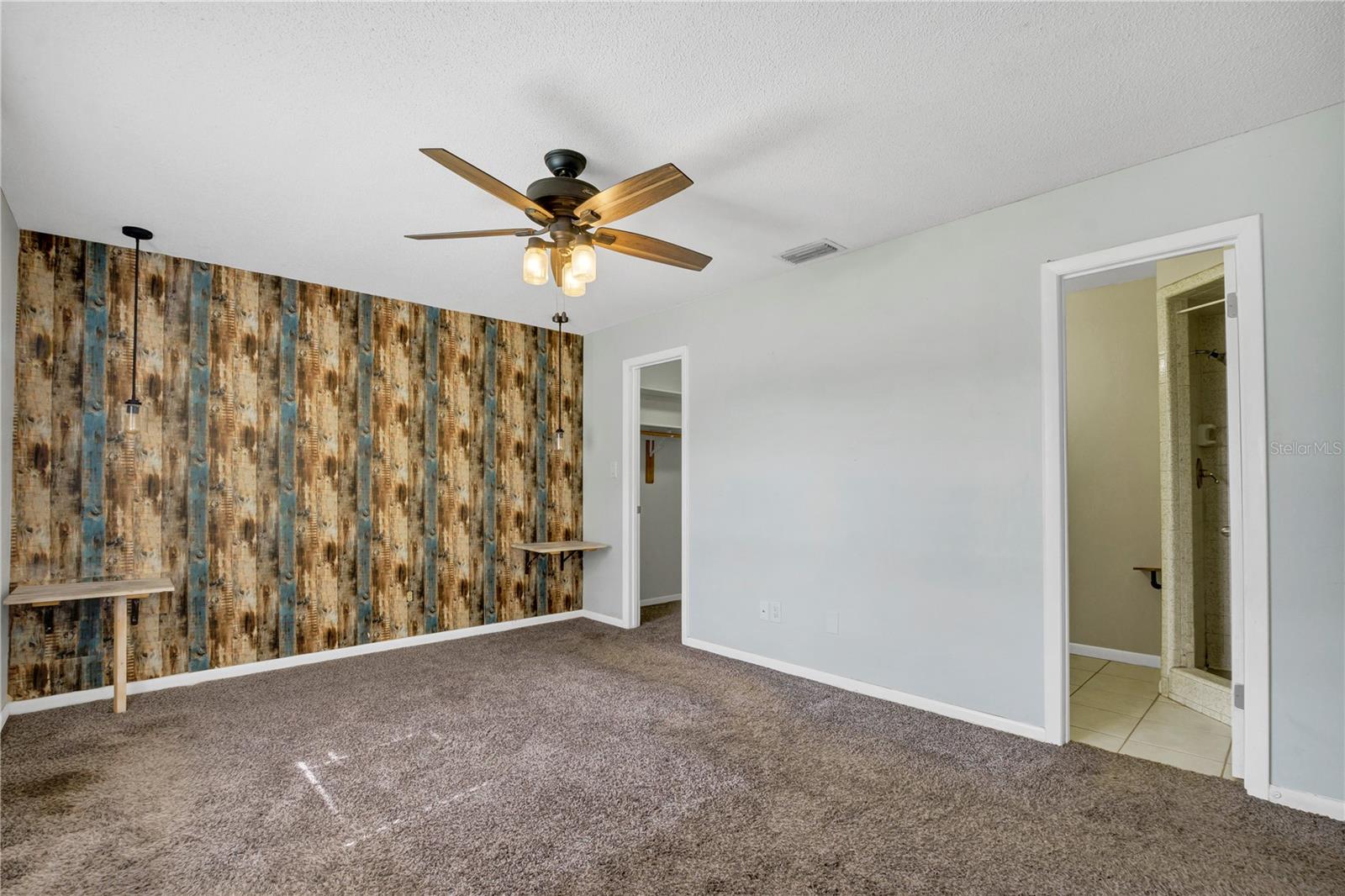 ARIANA HILLS - Residential