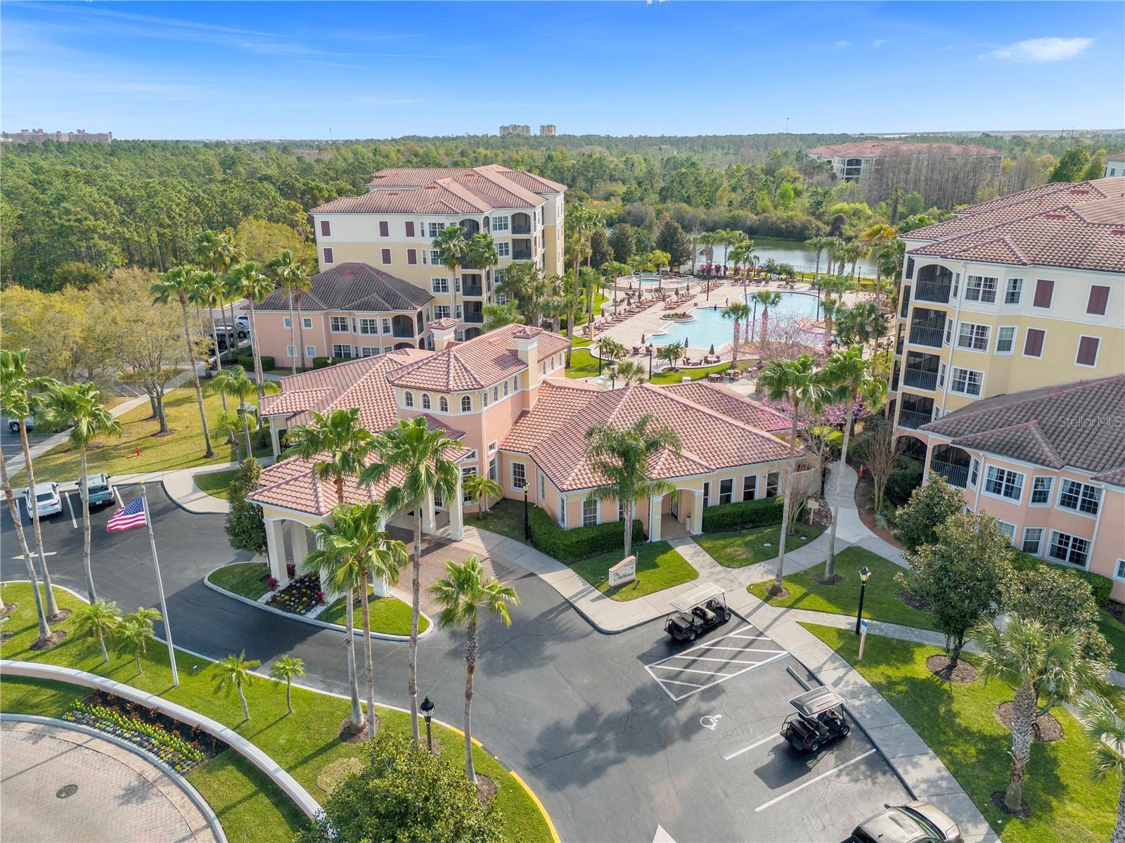 WORLDQUEST RESIDENCE - Residential