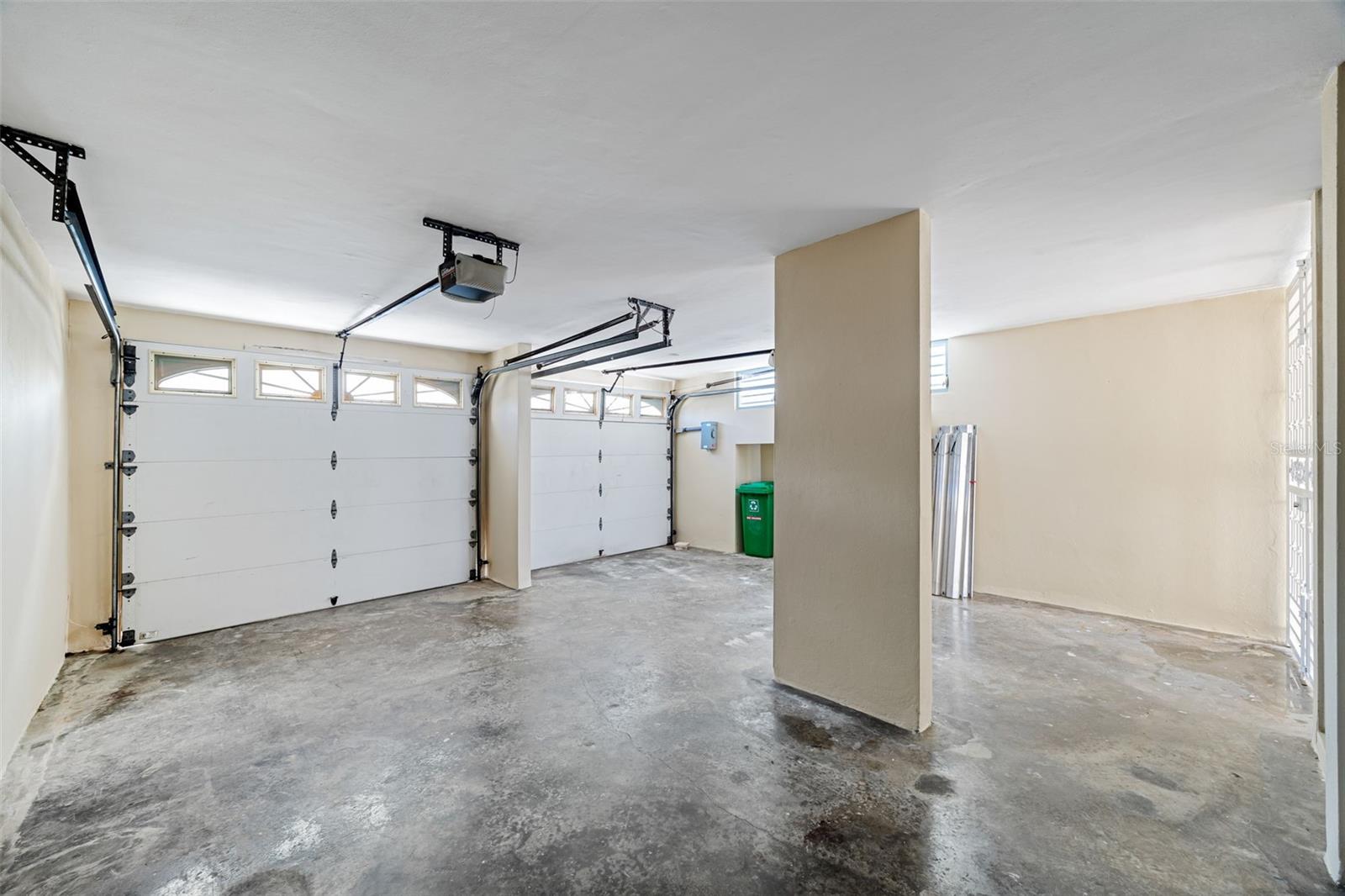 URBANIZÁCION PEDREGALES - Residential