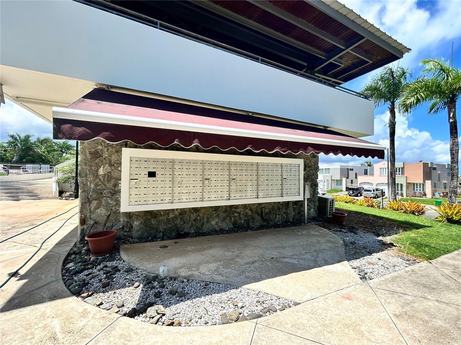 URBANIZÁCION PEDREGALES - Residential