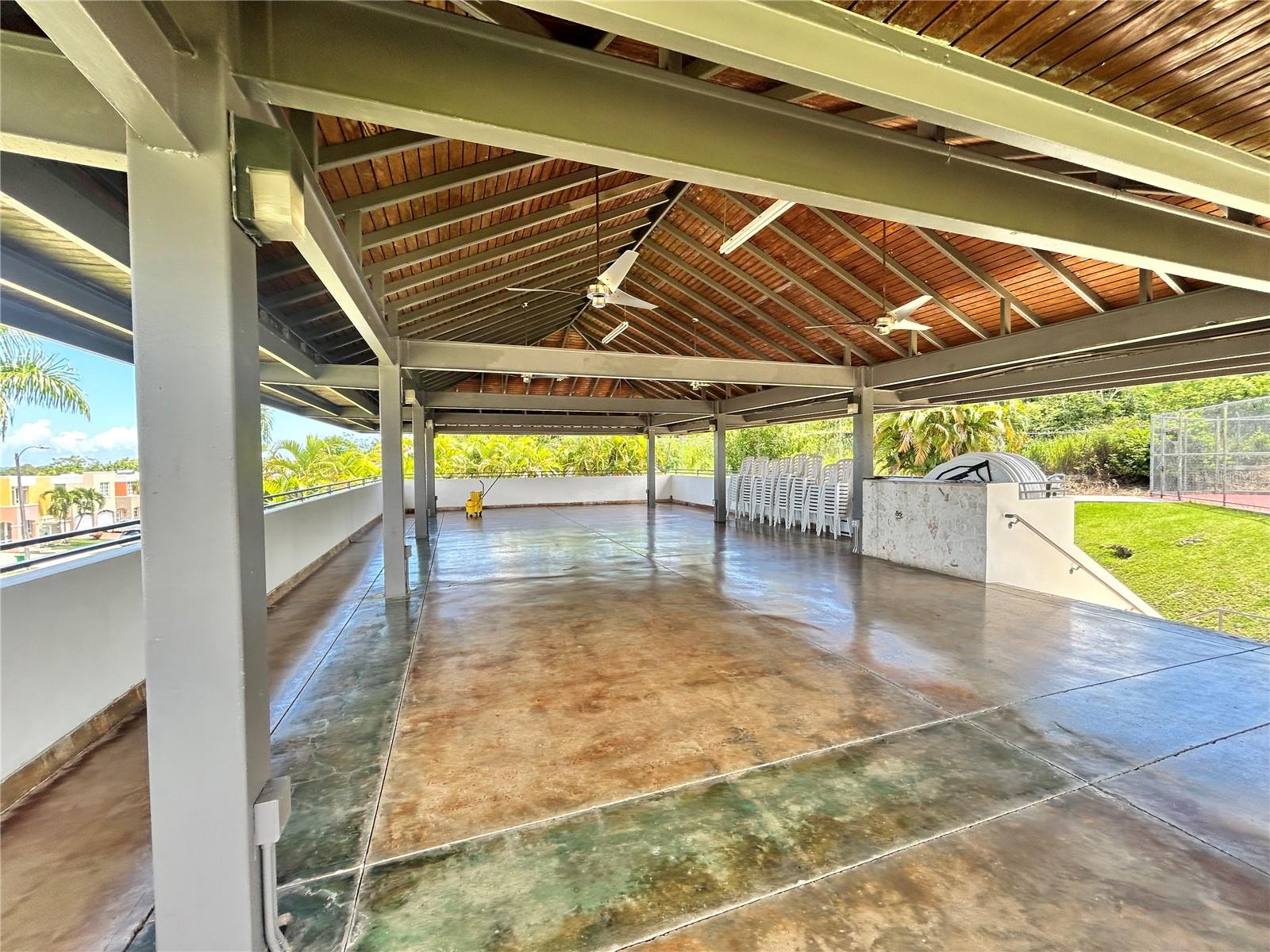 URBANIZÁCION PEDREGALES - Residential