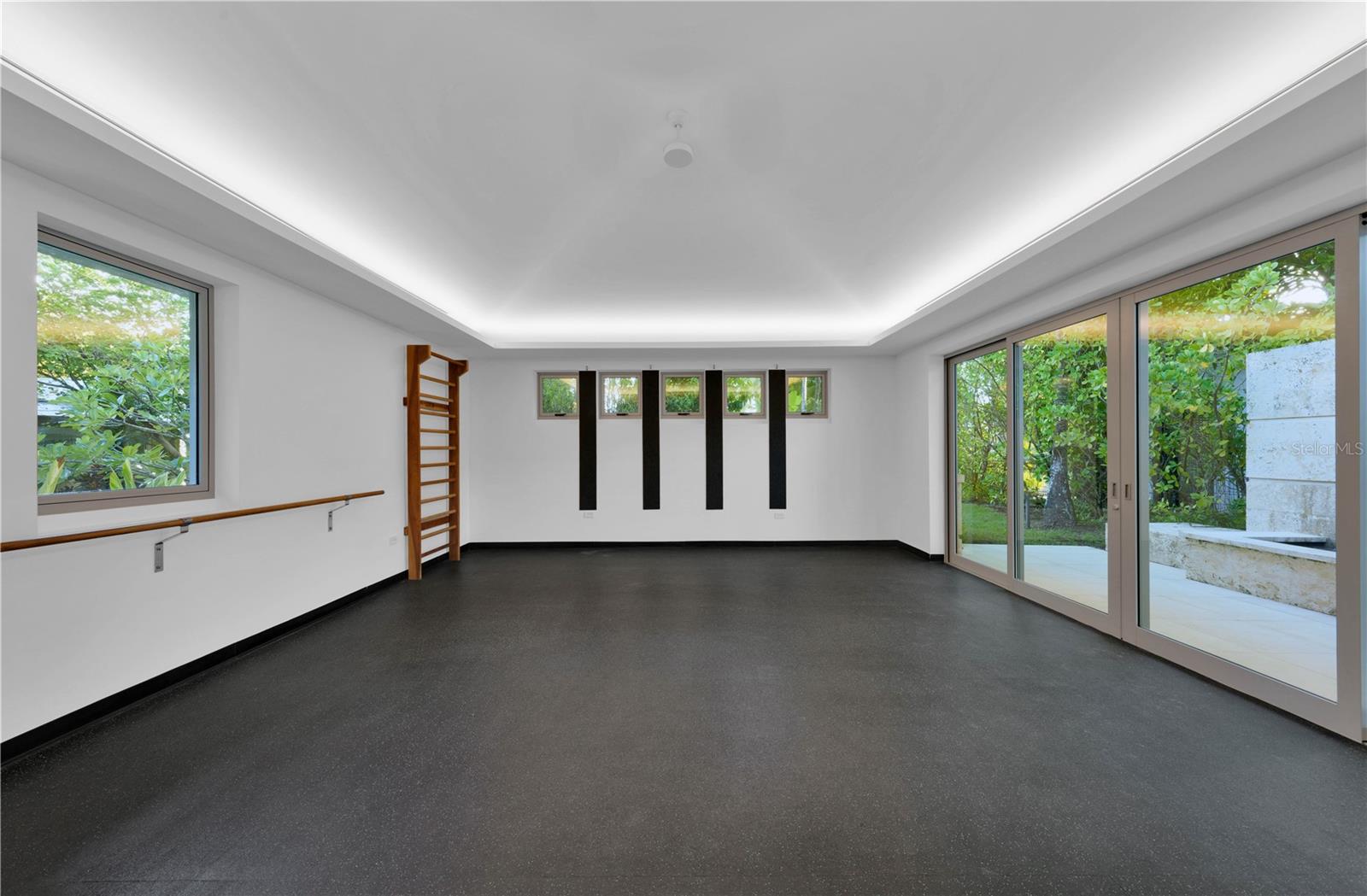 FOUR SEASONS RESORT AND RESIDENCES PUERTO RICO - Residential