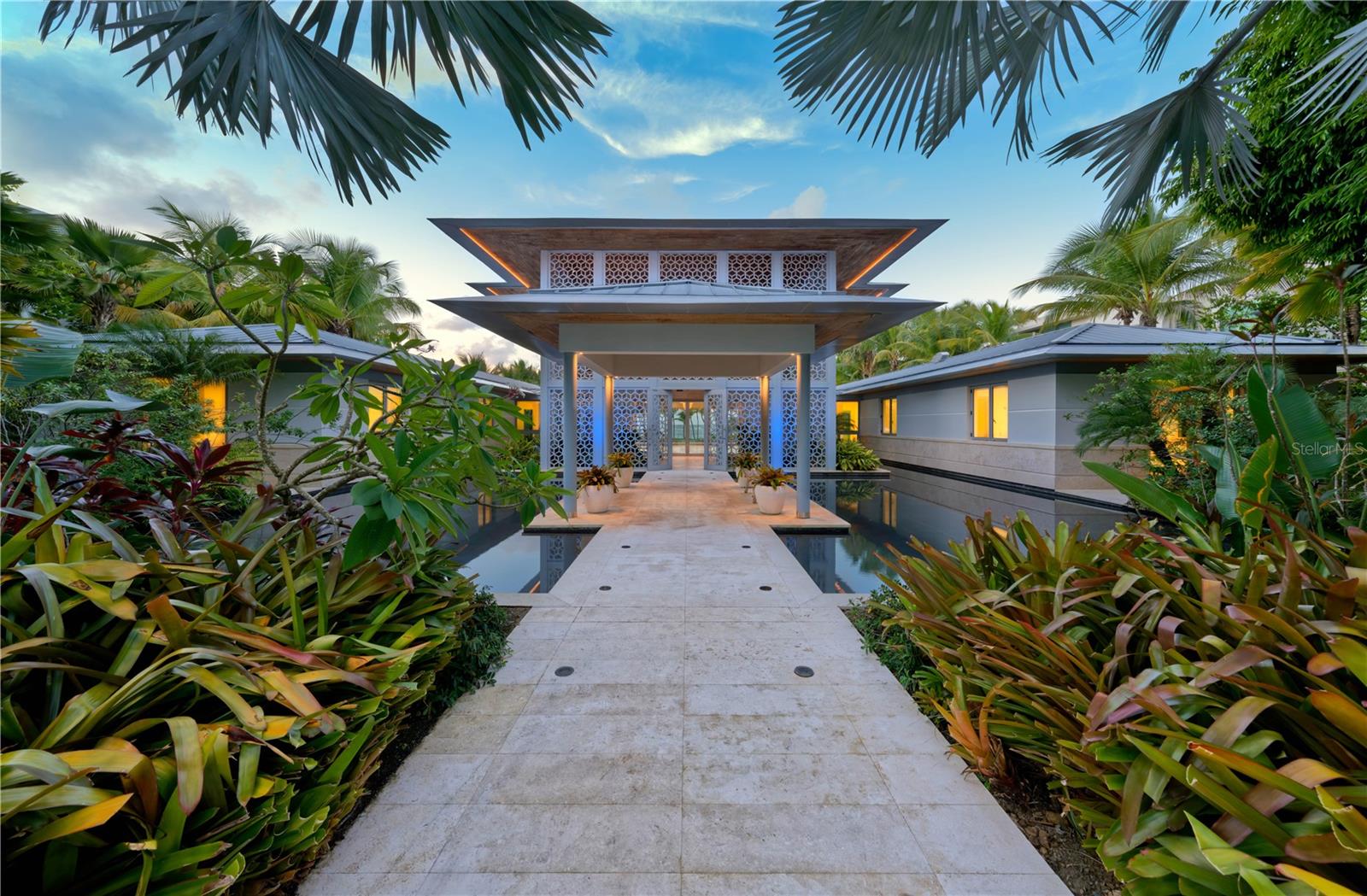 FOUR SEASONS RESORT AND RESIDENCES PUERTO RICO - Residential