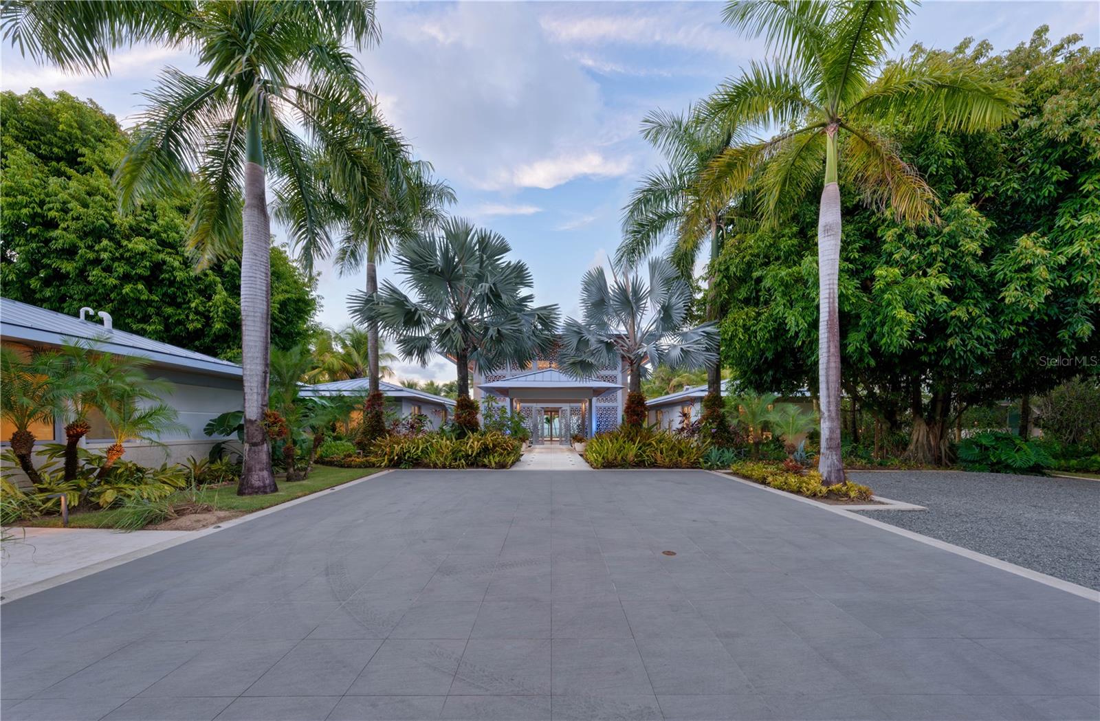 FOUR SEASONS RESORT AND RESIDENCES PUERTO RICO - Residential