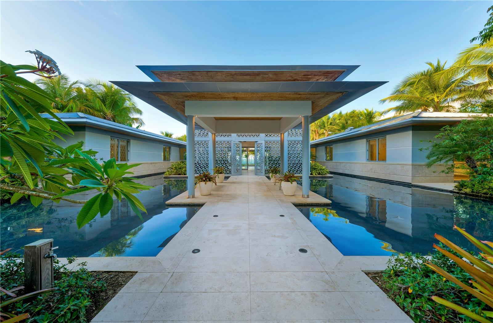 FOUR SEASONS RESORT AND RESIDENCES PUERTO RICO - Residential