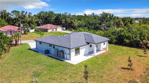 A home in NORTH PORT