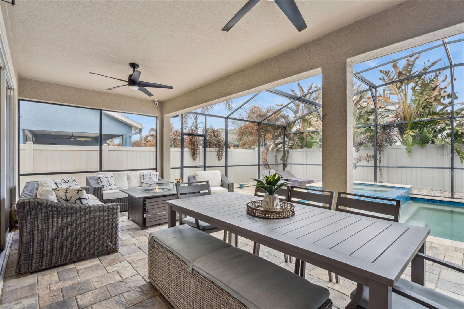 HAWKSMOOR PH 4 - Residential