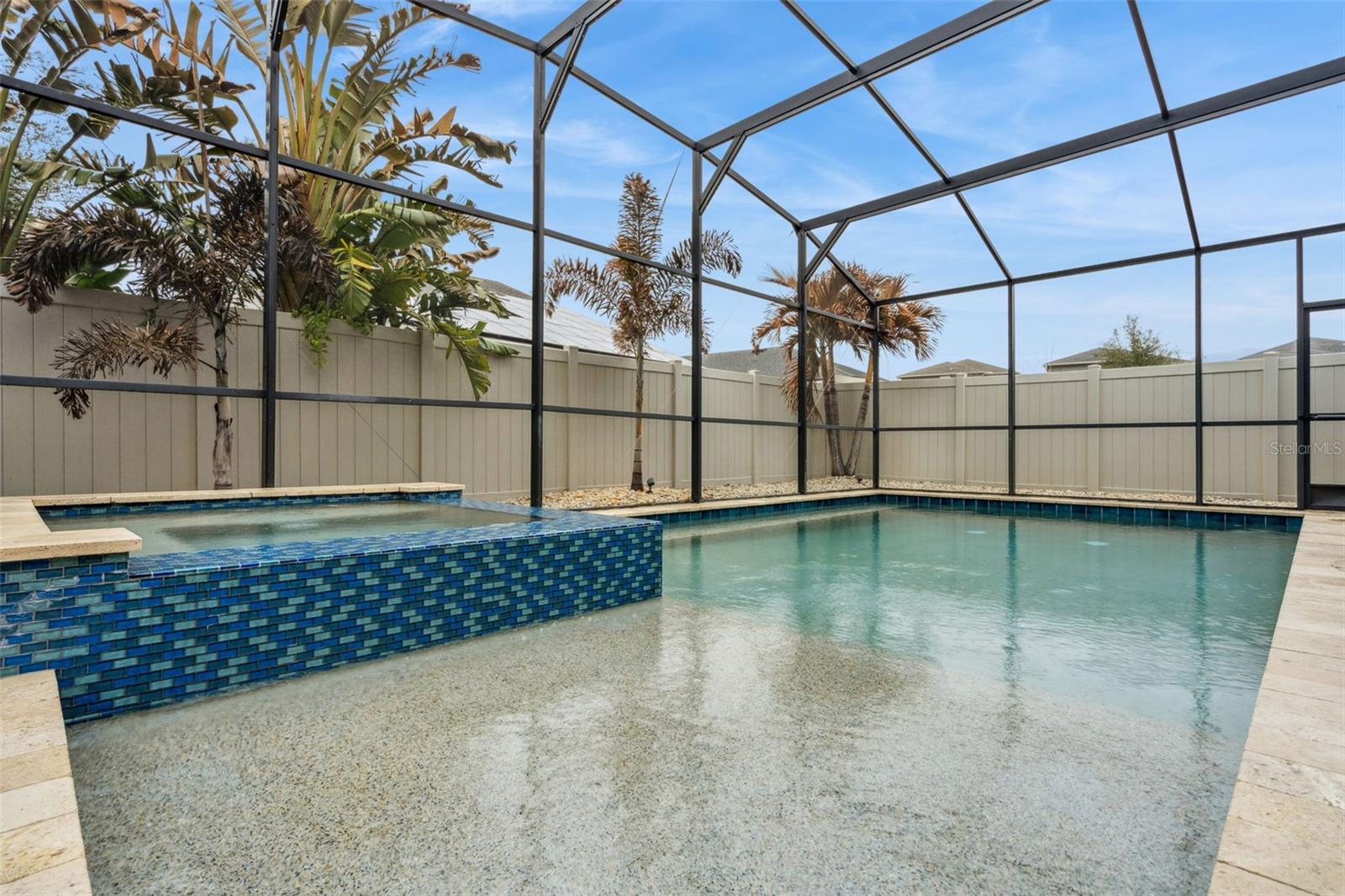 HAWKSMOOR PH 4 - Residential