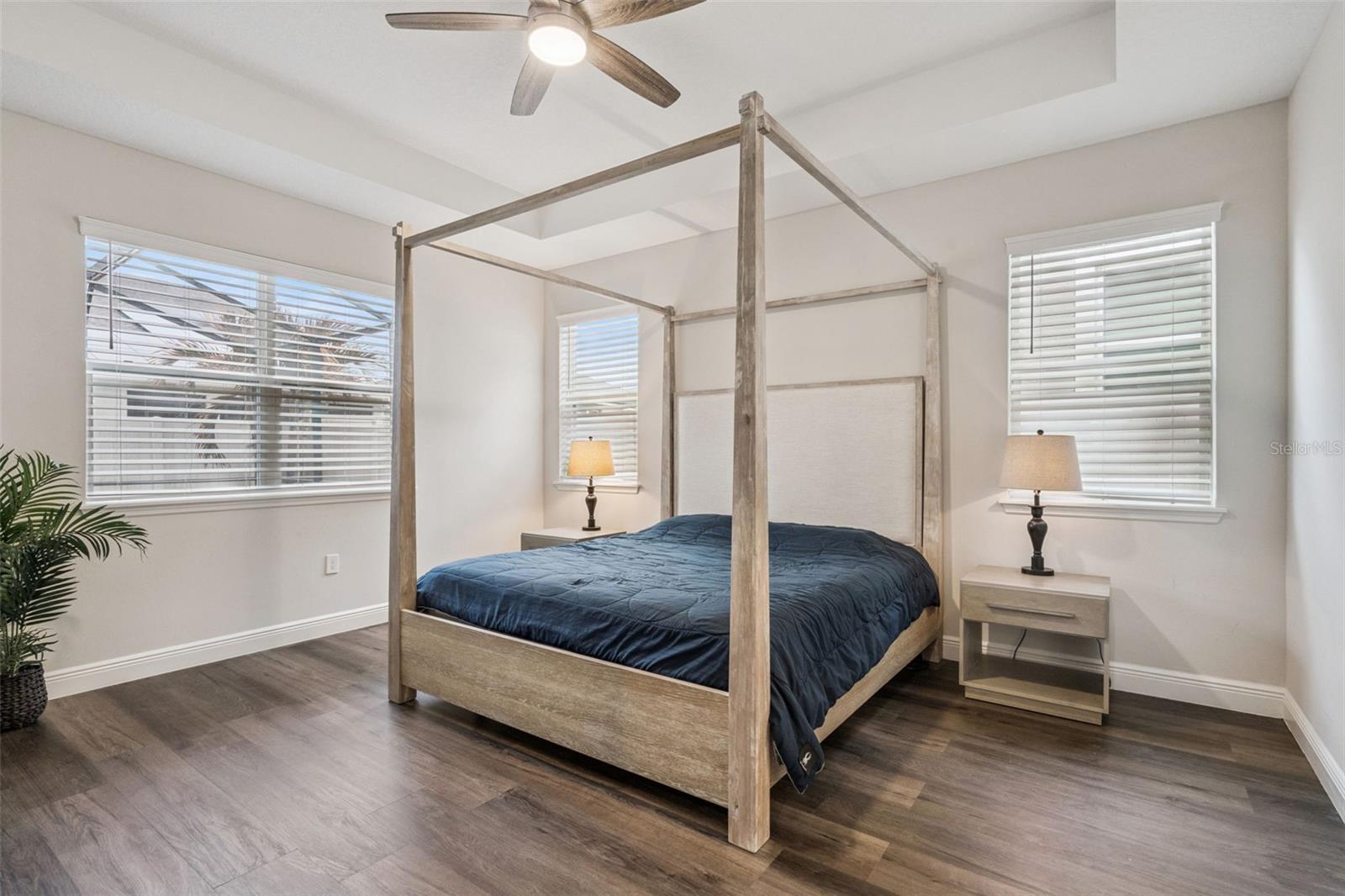 HAWKSMOOR PH 4 - Residential