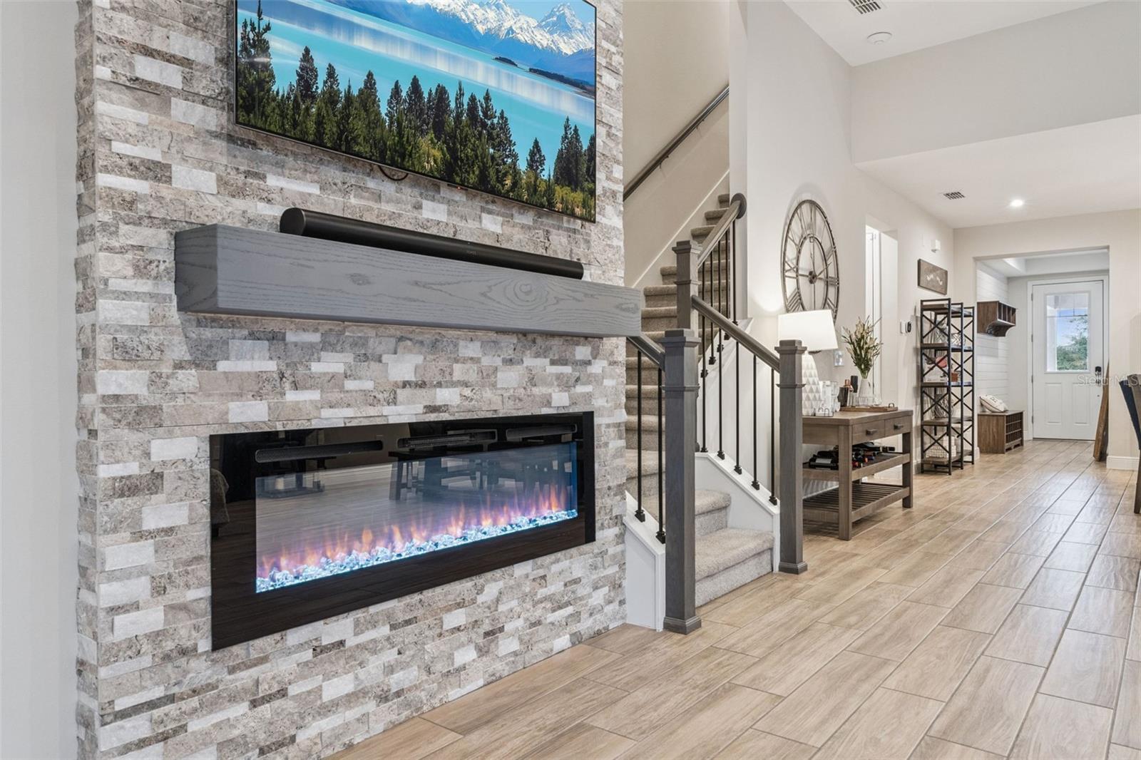 HAWKSMOOR PH 4 - Residential