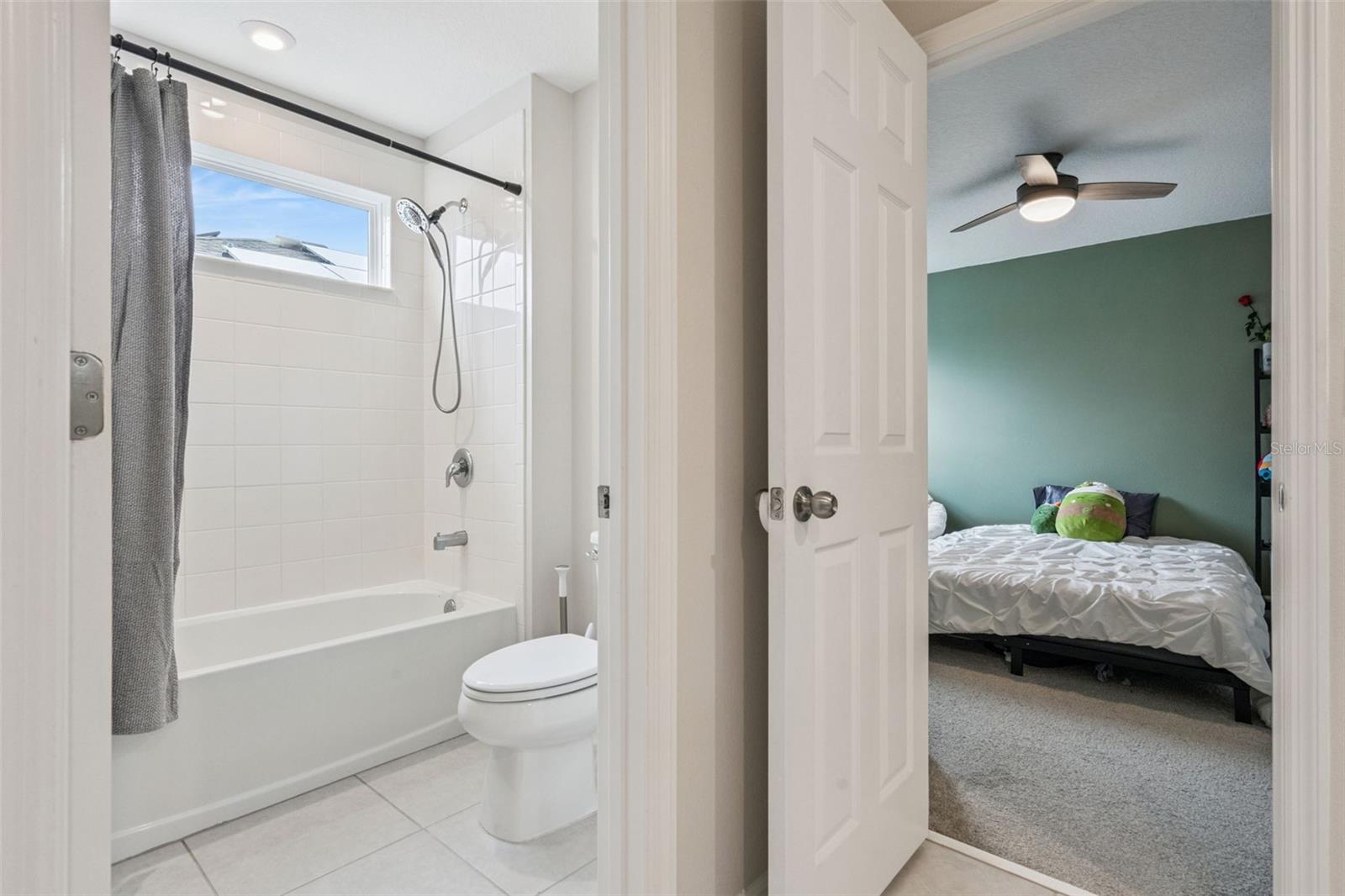 HAWKSMOOR PH 4 - Residential