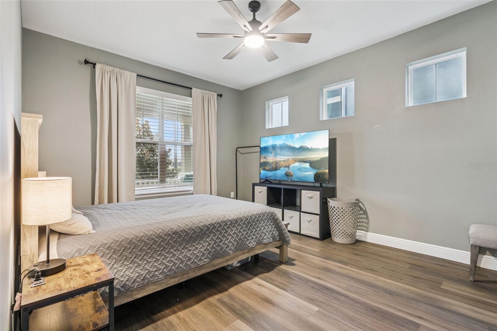 HAWKSMOOR PH 4 - Residential