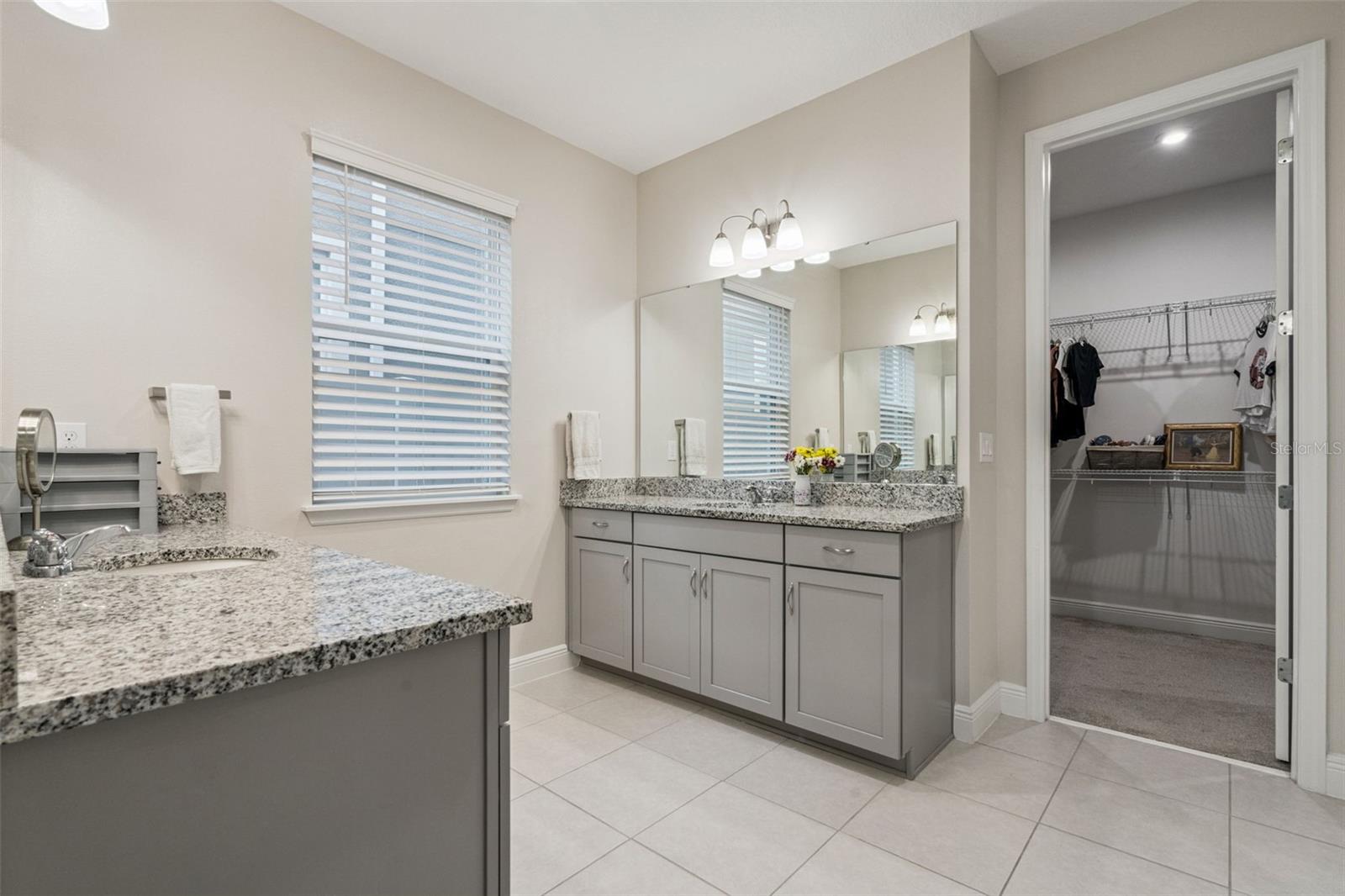 HAWKSMOOR PH 4 - Residential