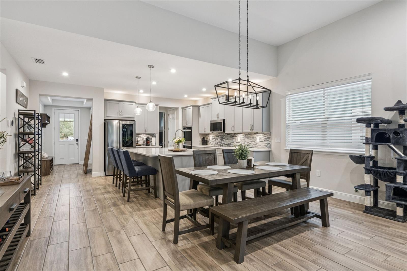 HAWKSMOOR PH 4 - Residential