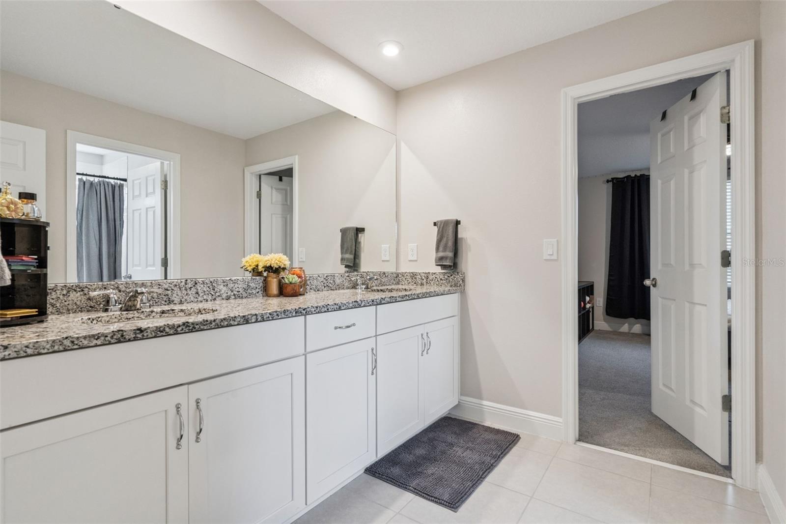 HAWKSMOOR PH 4 - Residential