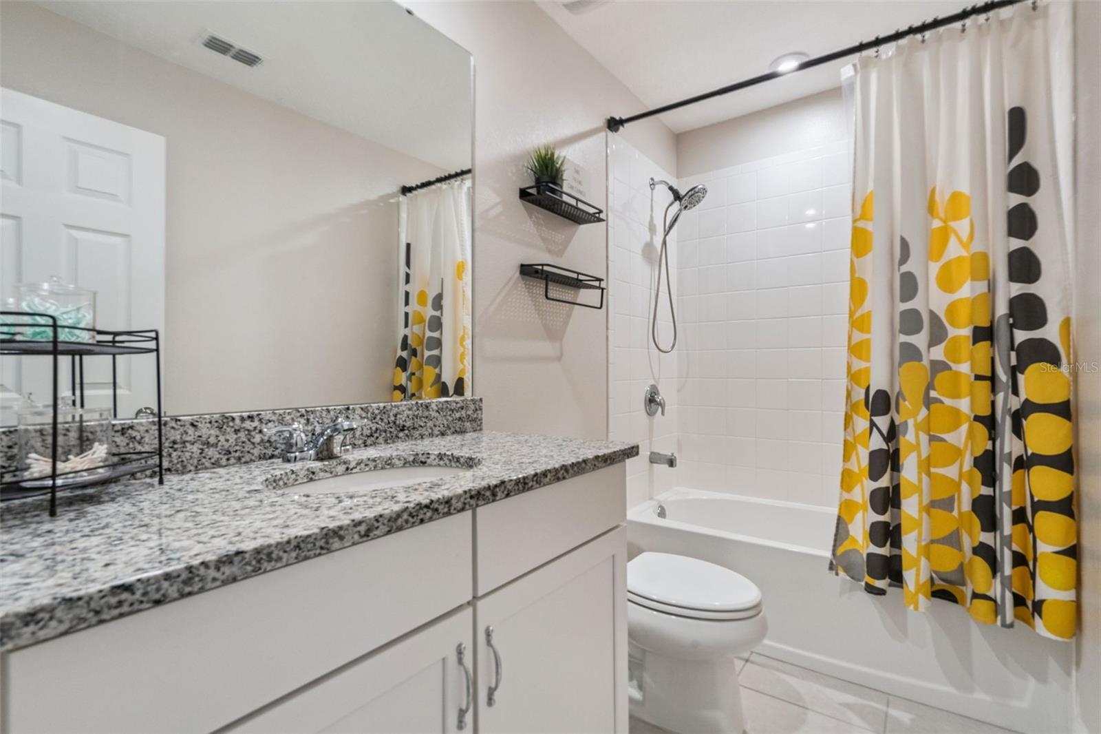 HAWKSMOOR PH 4 - Residential