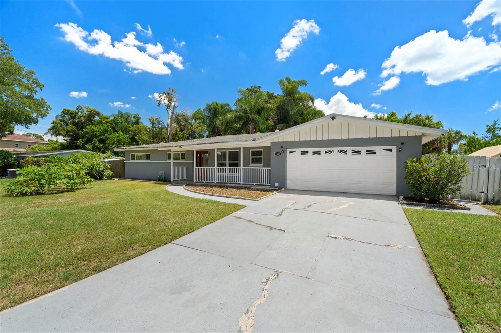 GATES KNOLL 1ST ADD - Residential Lease
