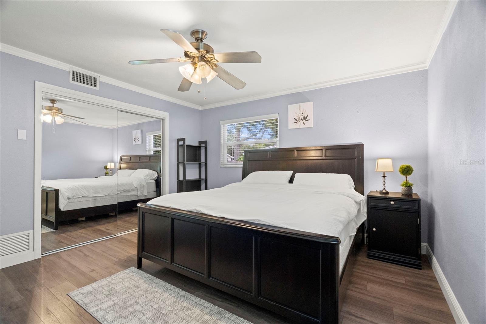 GATES KNOLL 1ST ADD - Residential Lease