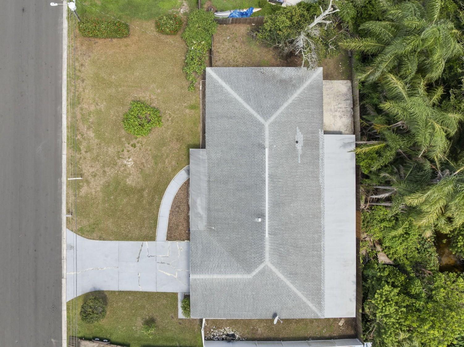 GATES KNOLL 1ST ADD - Residential Lease