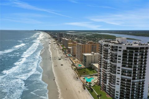 A home in DAYTONA BEACH