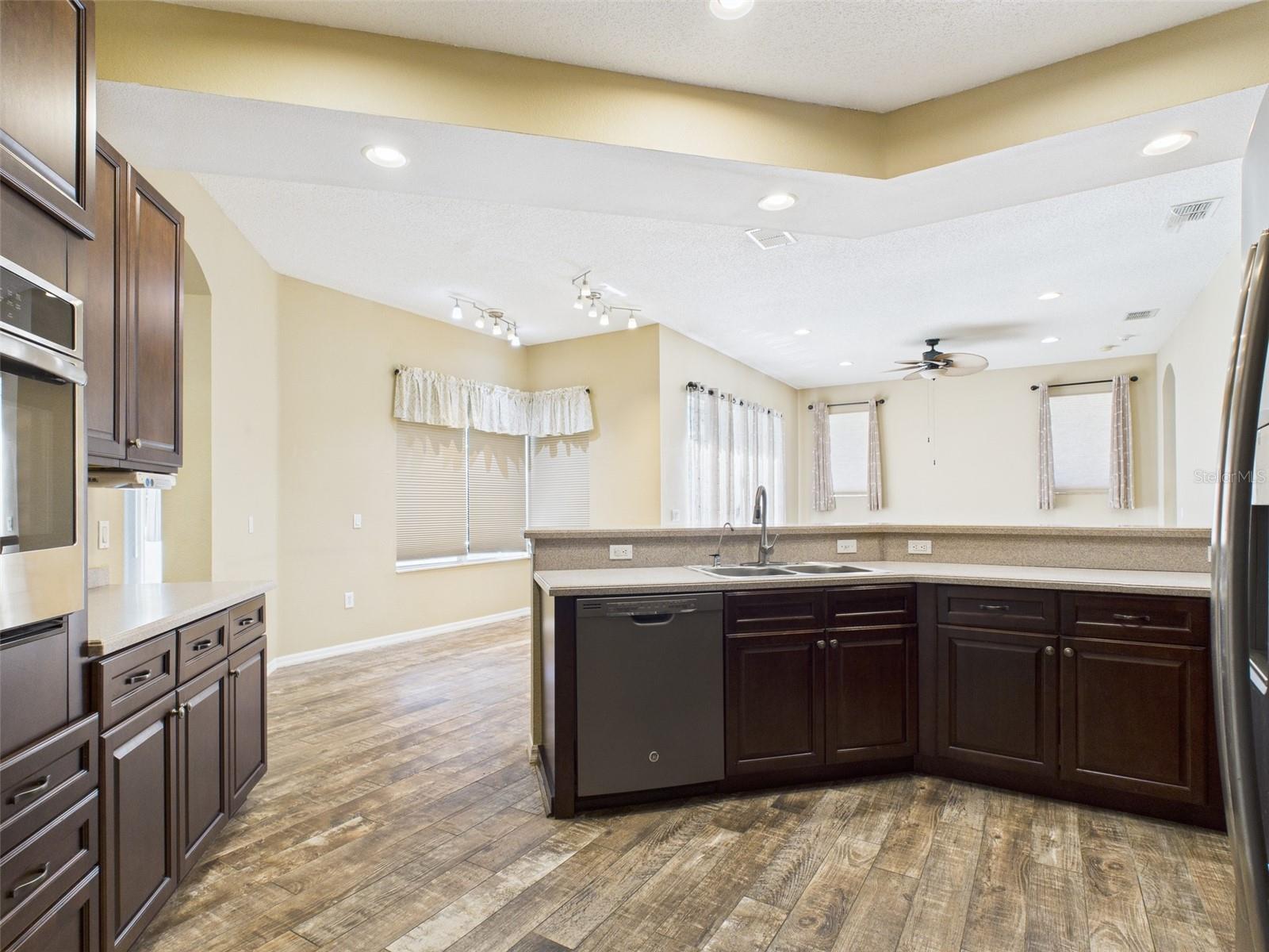 KEY VISTA PH 03 PARCELS 12 14 & 16 - Residential